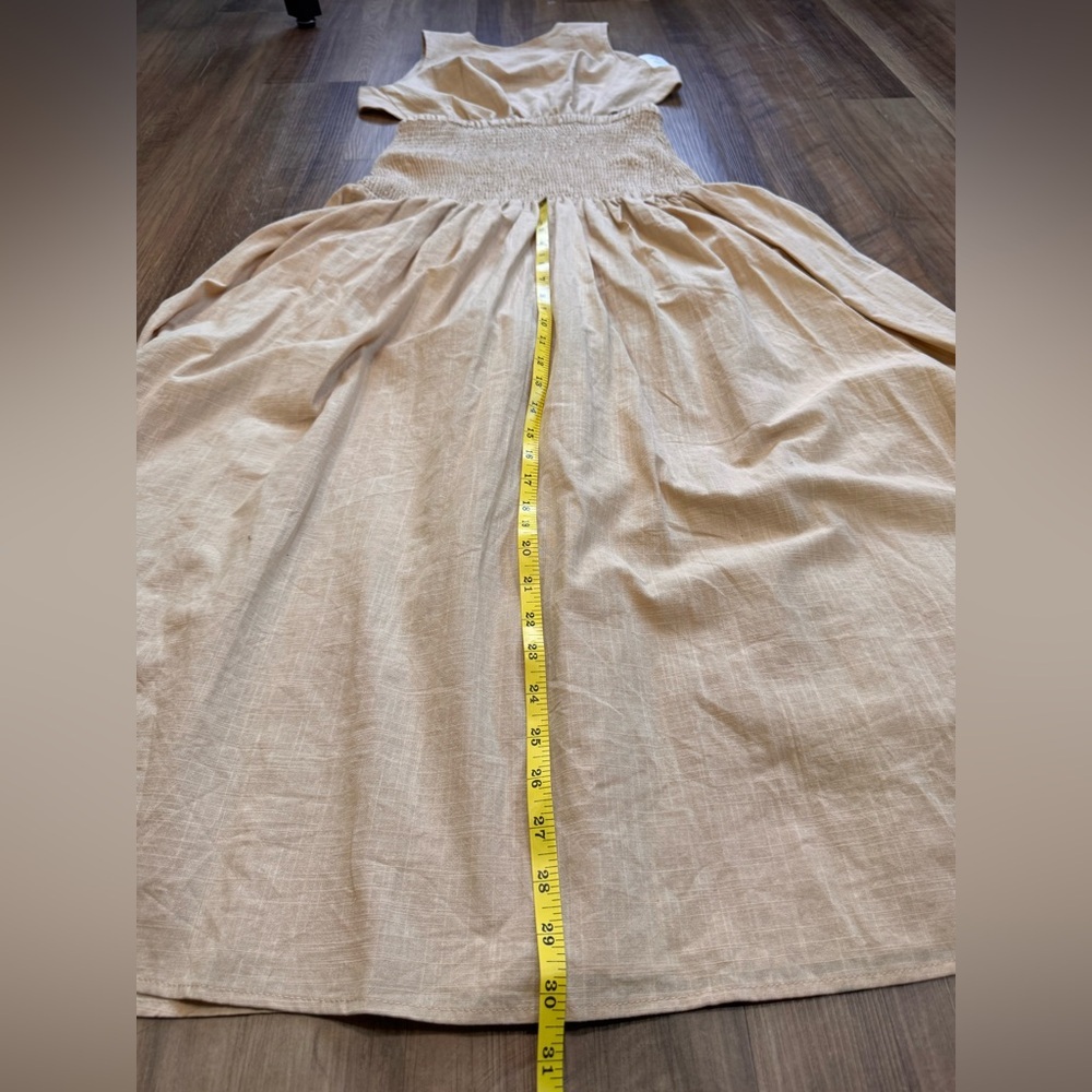 Sleeveless Cream Maxi Dress with Cutout Waist - Picture 10 of 16